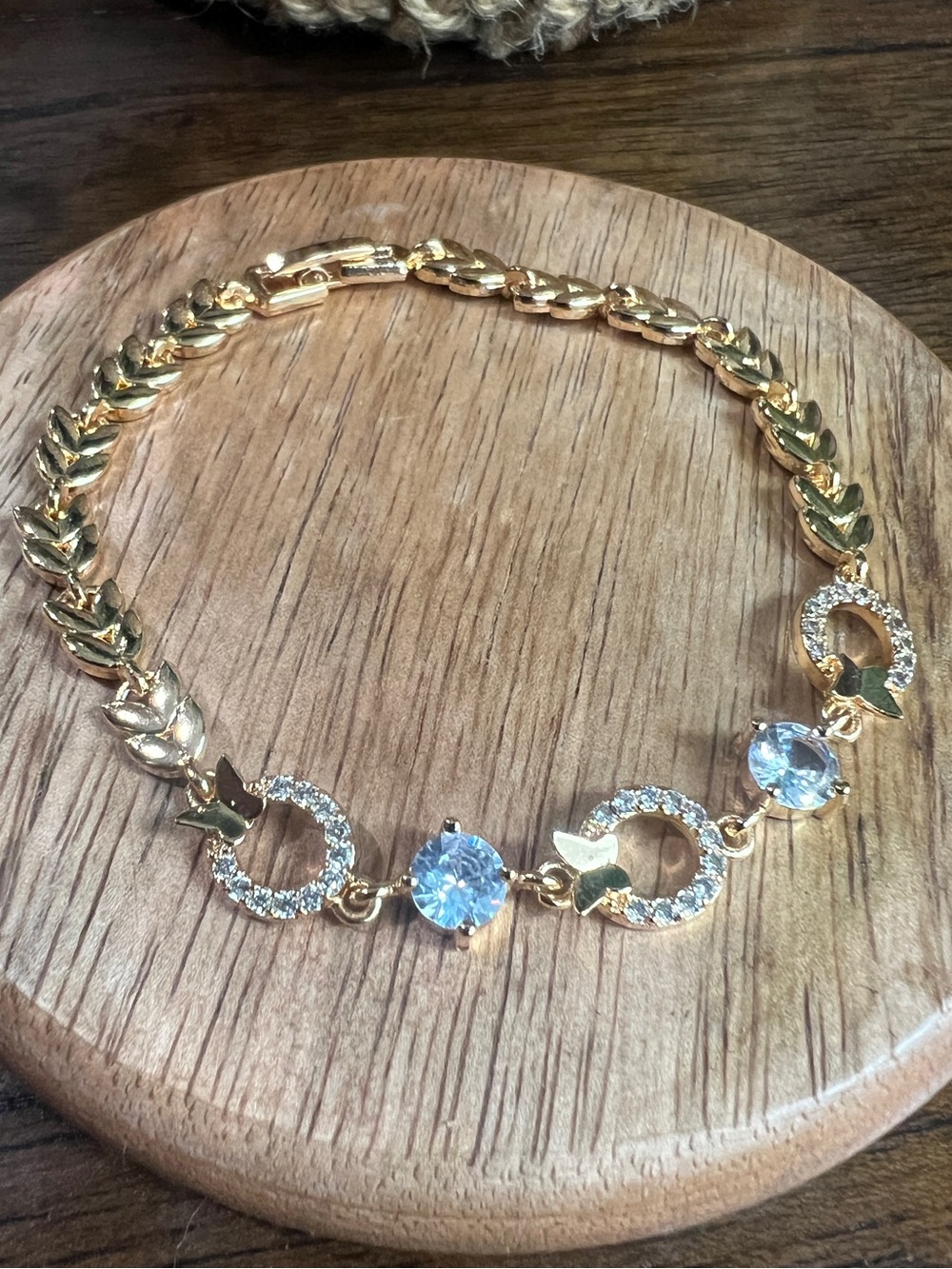18k gold filled Link Bracelet with light Blue Crystal Accent